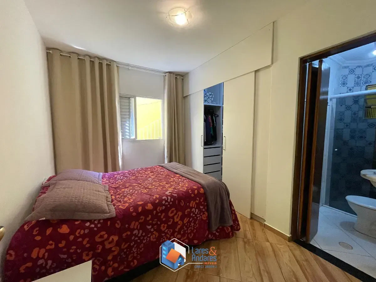 Imagem Sobrado para venda em Jardim Vaz de Lima com 4 quartos, sendo 2 suítes, 230m²