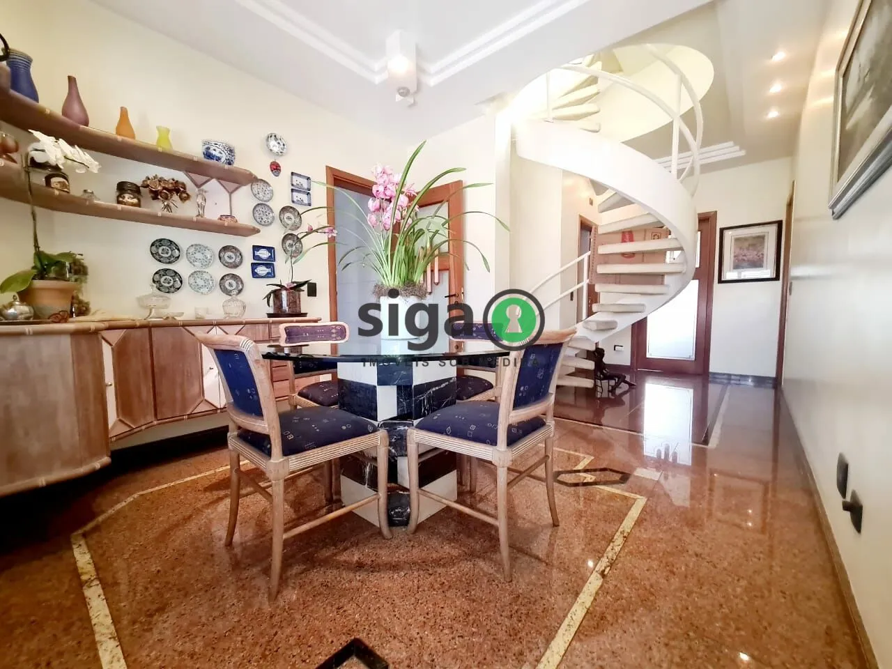 Imagem Cobertura Espetacular com 472m², Piscina Privativa, Elevador, Sauna e Área Gourmet á Venda!!