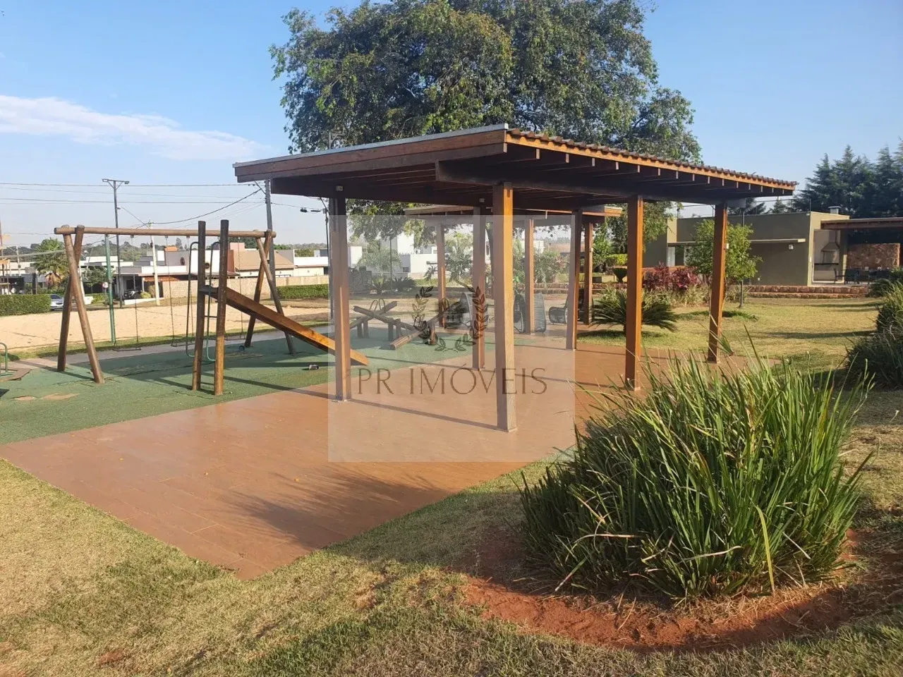 Imagem Imperdível oportunidade: Casa à venda em Araraquara-SP, Residencial Volpi, 3 quartos, 3 suítes, 2 salas, 5 banheiros, 4 vagas, 183m².