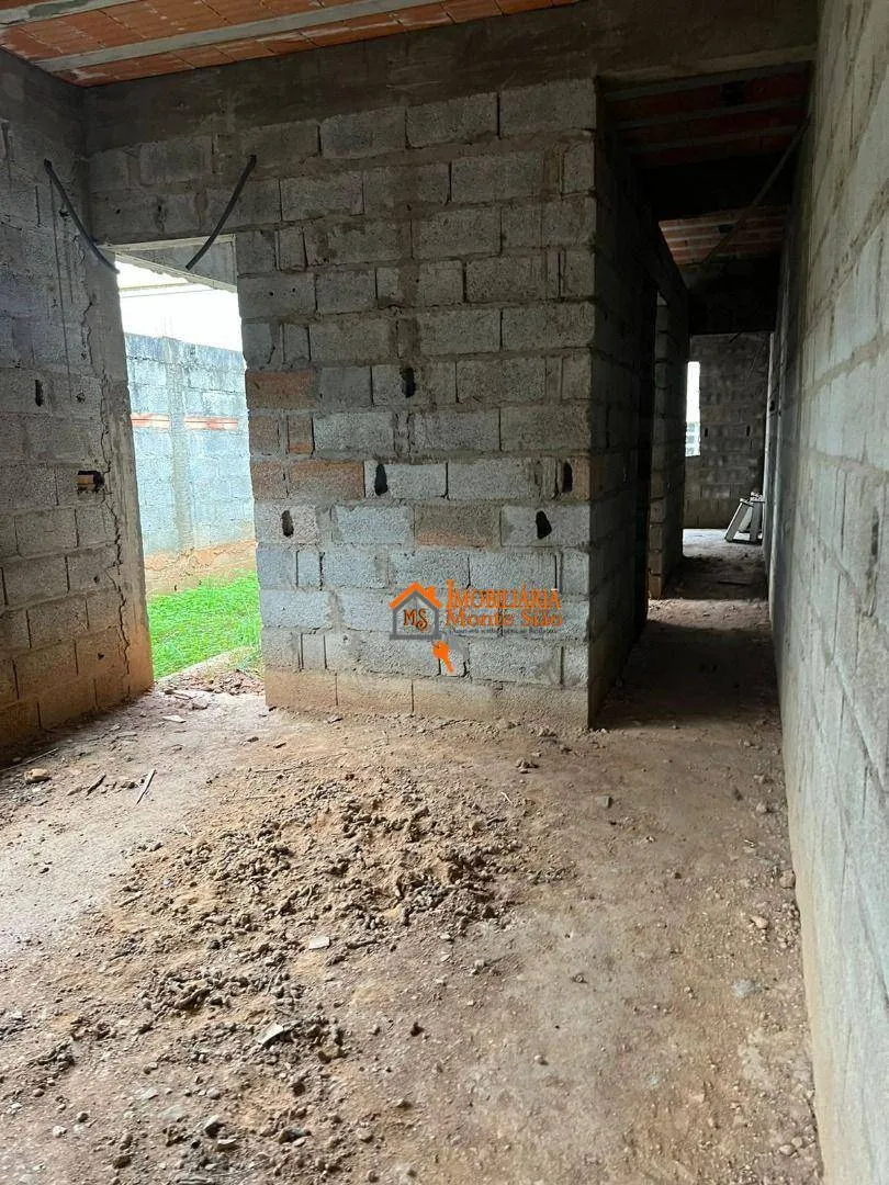 Imagem Casa com 4 dormitórios à venda, 400 m² por R$ 660.000,00 - Cidade Soberana - Guarulhos/SP