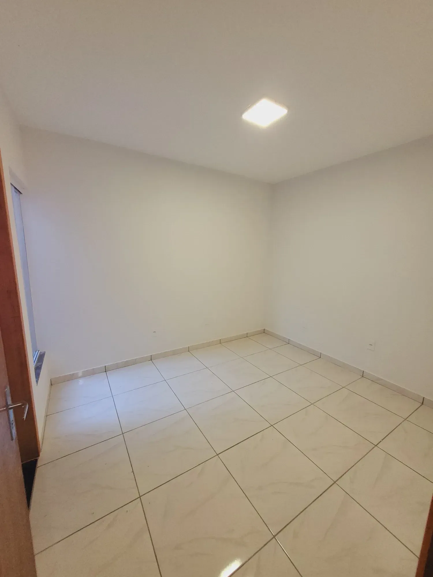Imagem Casa com 2 Quartos à Venda, 100 m² em Jardim Sion - Luziânia