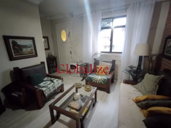 Imagem Sobrado com 140m², 2 dormitórios à venda no Marapé por R$1.280.000,00.