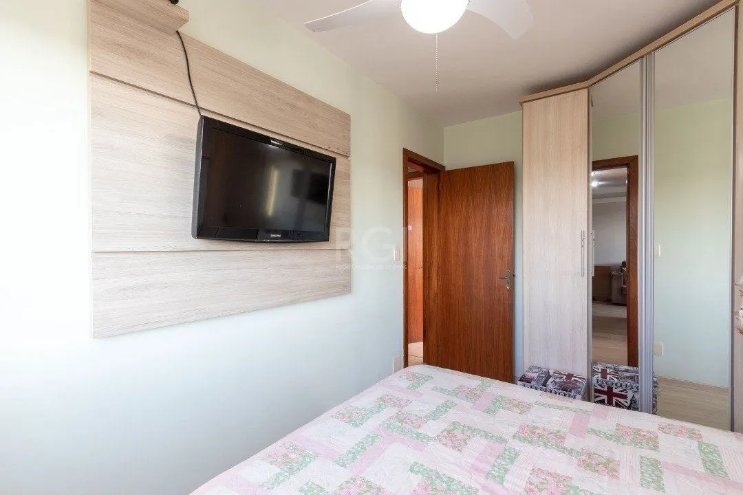 Imagem Apartamento para Venda - 62m², 3 dormitórios, 1 vaga - Nonoai