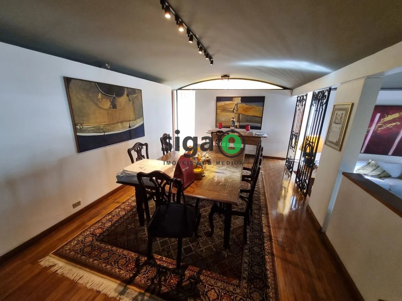 Imagem Casa a Venda na Cidade Jardim com 4 quartos