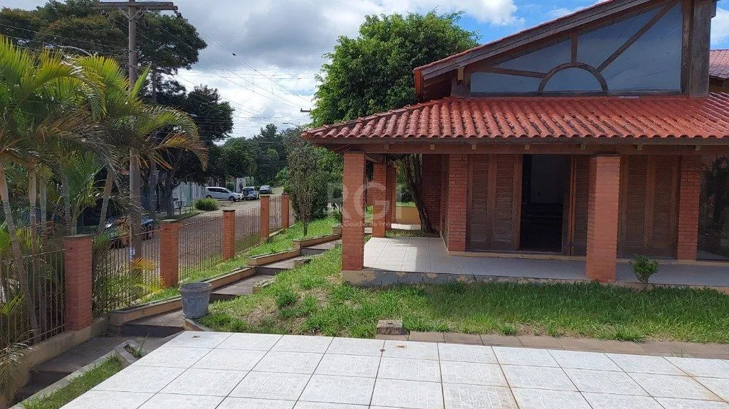 Imagem Casa no bairro Espirito Santo - 3 dormitórios