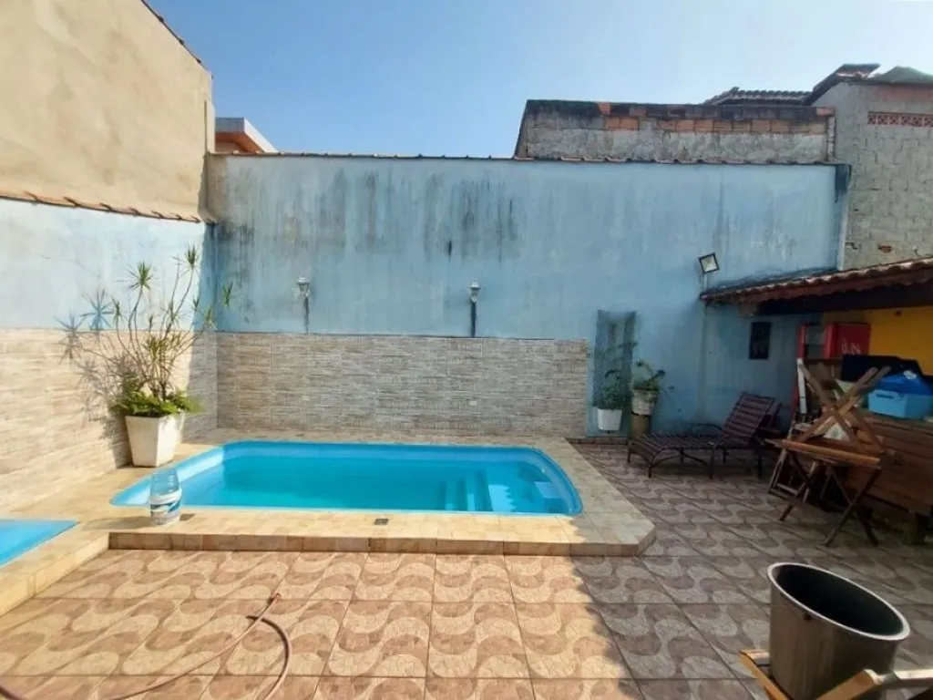 Imagem CASA COM 250,00 m² - BOQUEIRÃO - PRAIA GRANDE SP