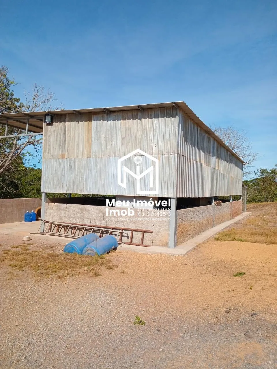 Imagem Fazenda 3 Quartos 1 Suíte 3 Vagas 200m² Luziânia/GO