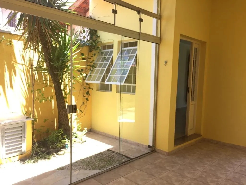 Imagem Casa à venda e locação 2 Quartos, 1 Suite, 2 Vagas, 250M², Residencial Campo Belo, Pindamonhangaba - SP
