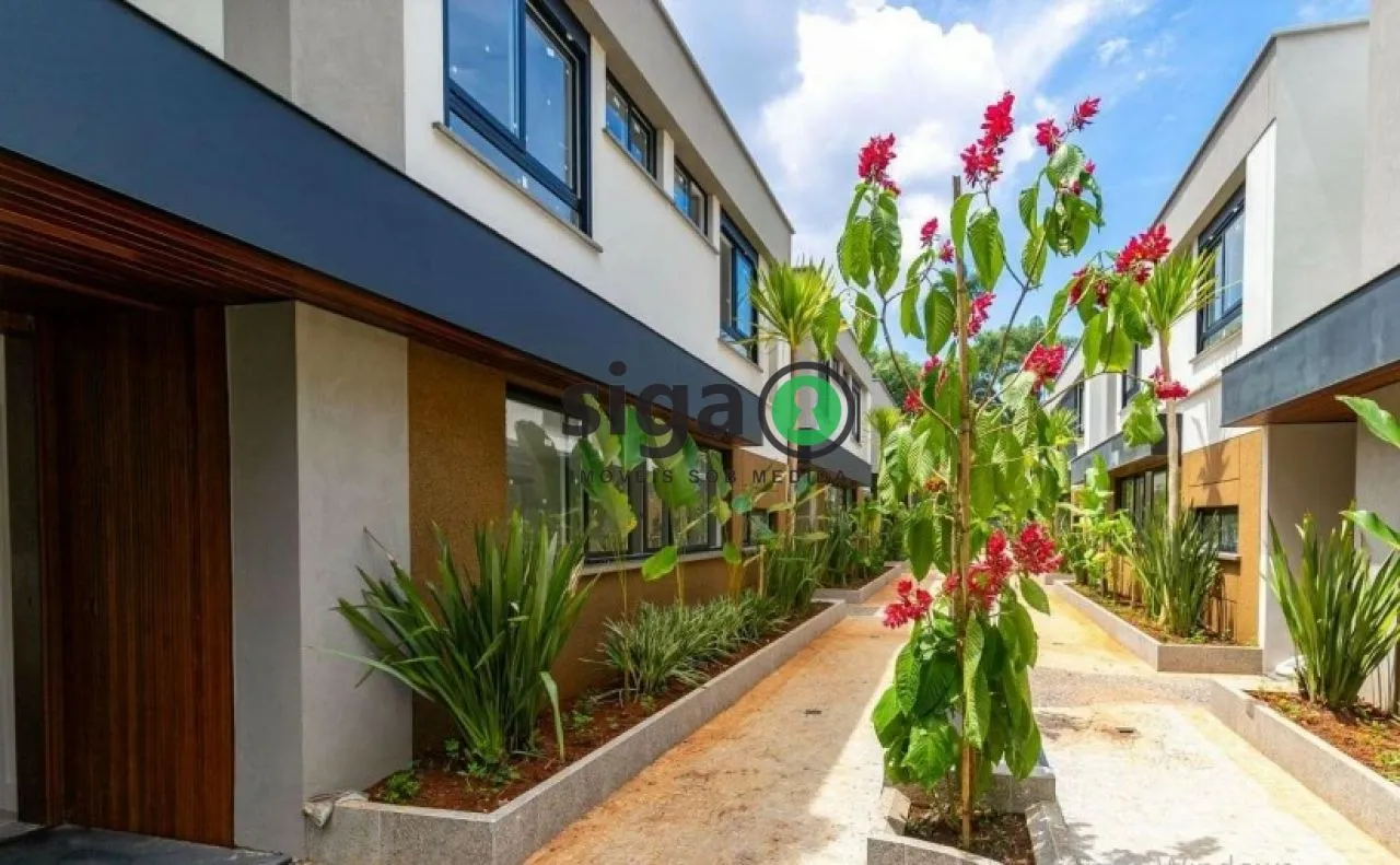 Imagem Casa a venda no Alto da Boa Vista com 4 quartos