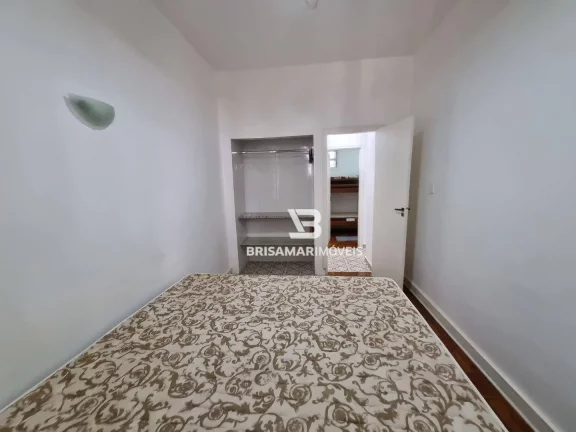 Imagem PITANGUEIRAS- UMA QUADRA DA PRAIA , LOCALIZAÇÃO ESPETACULAR , GARAGEM DEMARCADA