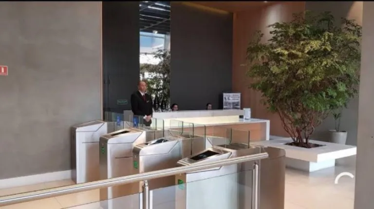 Imagem Sala Comercial para Alugar, 33 m² em Vila Homero Thon - Santo André