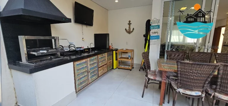 Imagem Aluguel Anual em Juquehy, Casa a Venda - com 3 suítes, lado direito, piscina e churrasqueira privativa máx. 8 pessoas | Juquehy Imobiliária