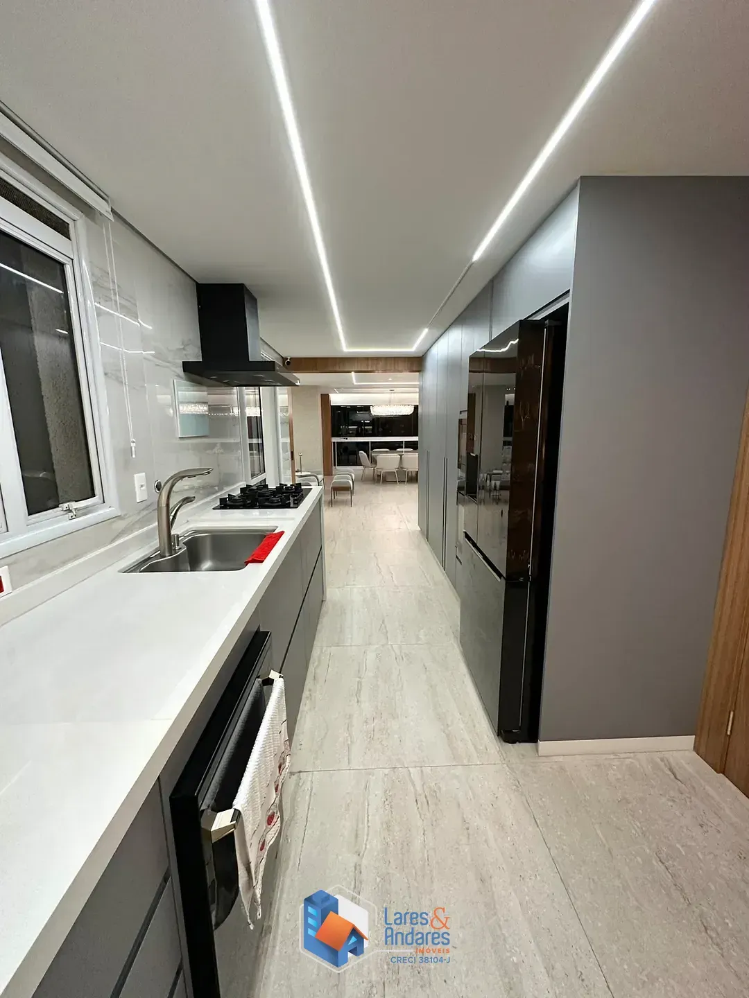 Imagem Apartamento para venda em Santana com 3 quartos, sendo 2 suítes, 196m²