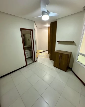 Imagem Oportunidade única de adquirir um incrível apartamento com 3 suítes na Praia do Morro.