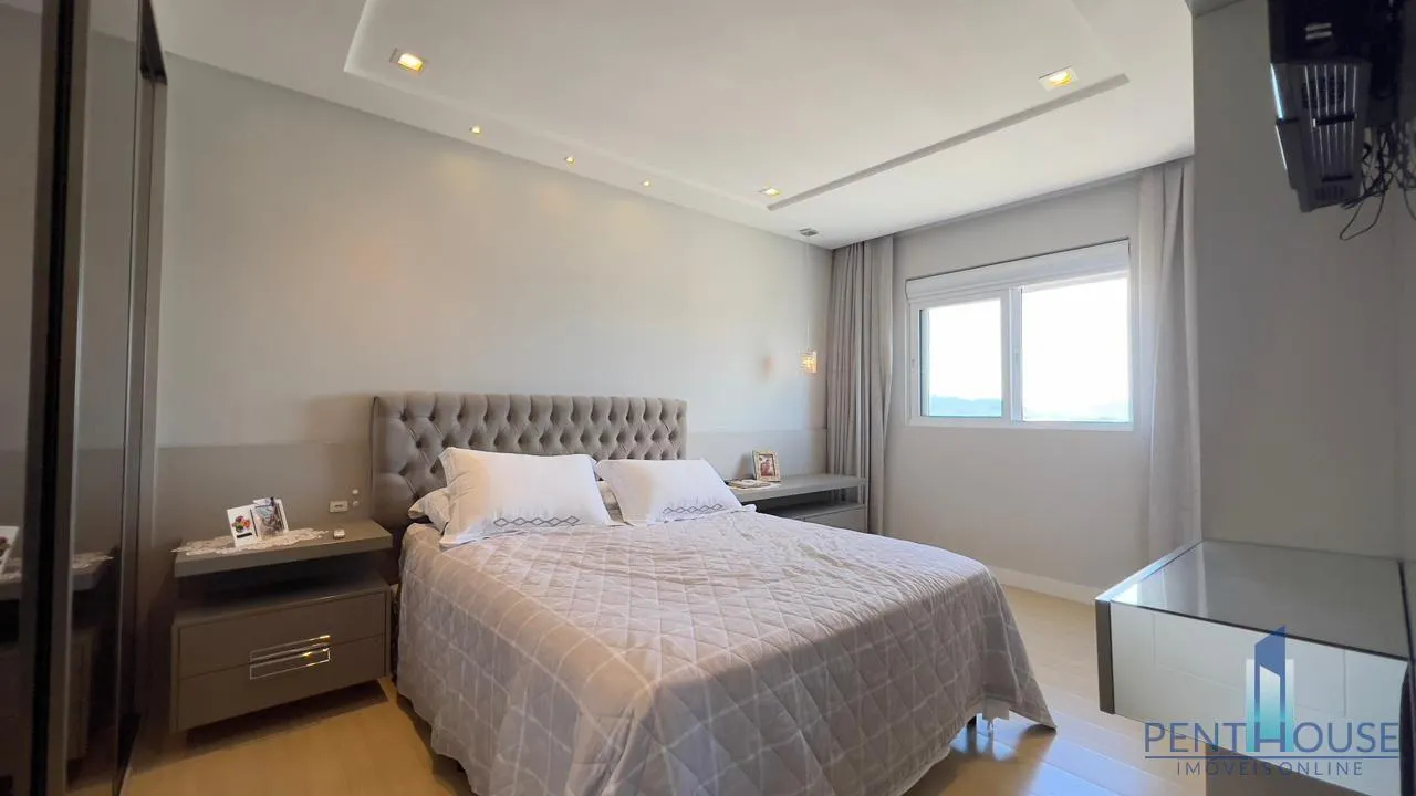 Imagem Apartamento Zona Central para Venda em Balneário Camboriú, CENTRO, 3 dormitórios, 3 suítes, 5 banheiros, 2 vagas