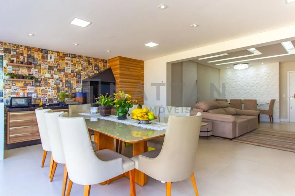 Imagem Apartamento Amplo e Moderno no Coração do Tatuapé 03 dormitórios,01 suite e varanda gourmet.