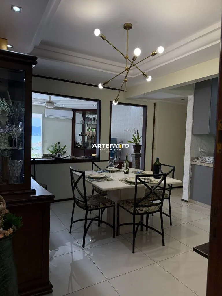 Imagem Apartamento à venda em Ubatuba, Praia das Toninhas, com 3 quartos, 136m2