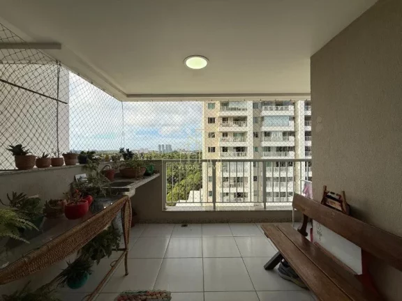 Foto do imóvel Com conceito moderno e elegante esse apartamento com dois quartos e varanda a venda em Patamares
