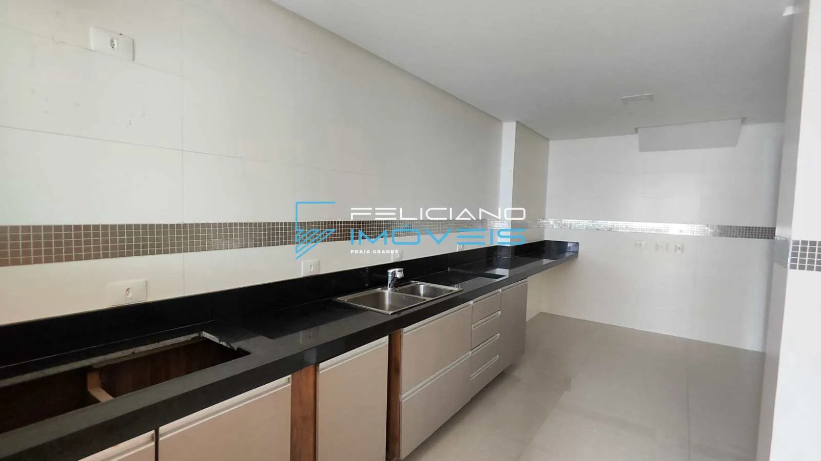 Imagem Cobertura com 3 quartos, Caiçara, Praia Grande - R$ 1.9 mi, Cod: 7021