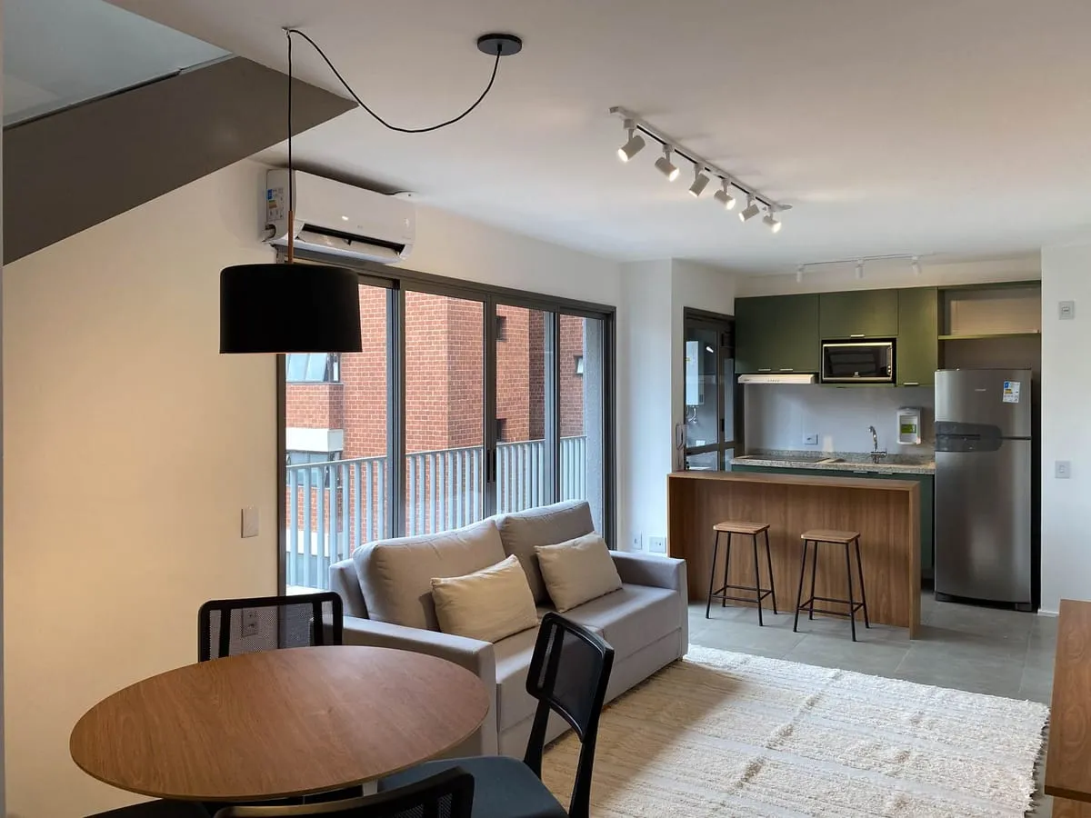 Imagem Apartamento com 2 Quartos para alugar, 85m² - Moema