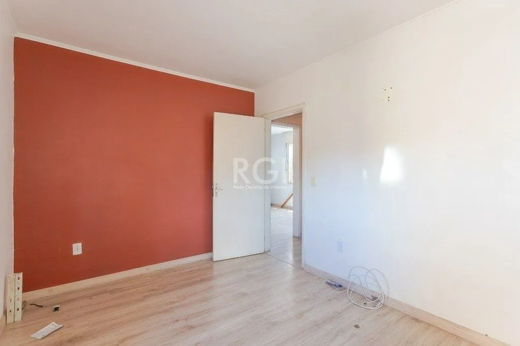 Imagem Cobertura para Venda - 118m², 3 dormitórios, 1 vaga - Nonoai