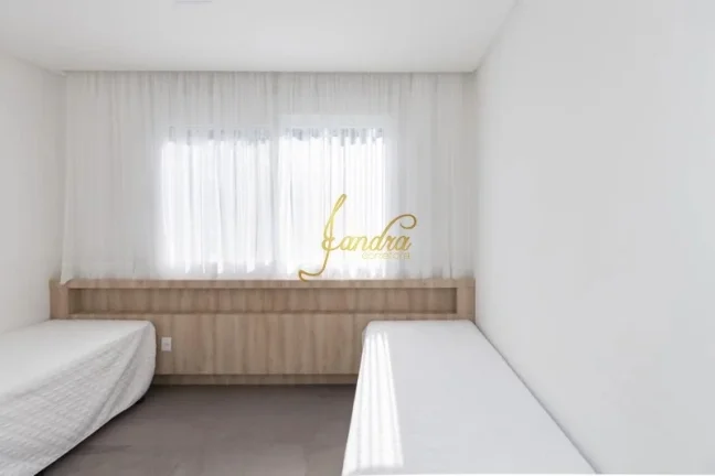 Imagem Casa no condomínio Malibu mobiliada e decorada