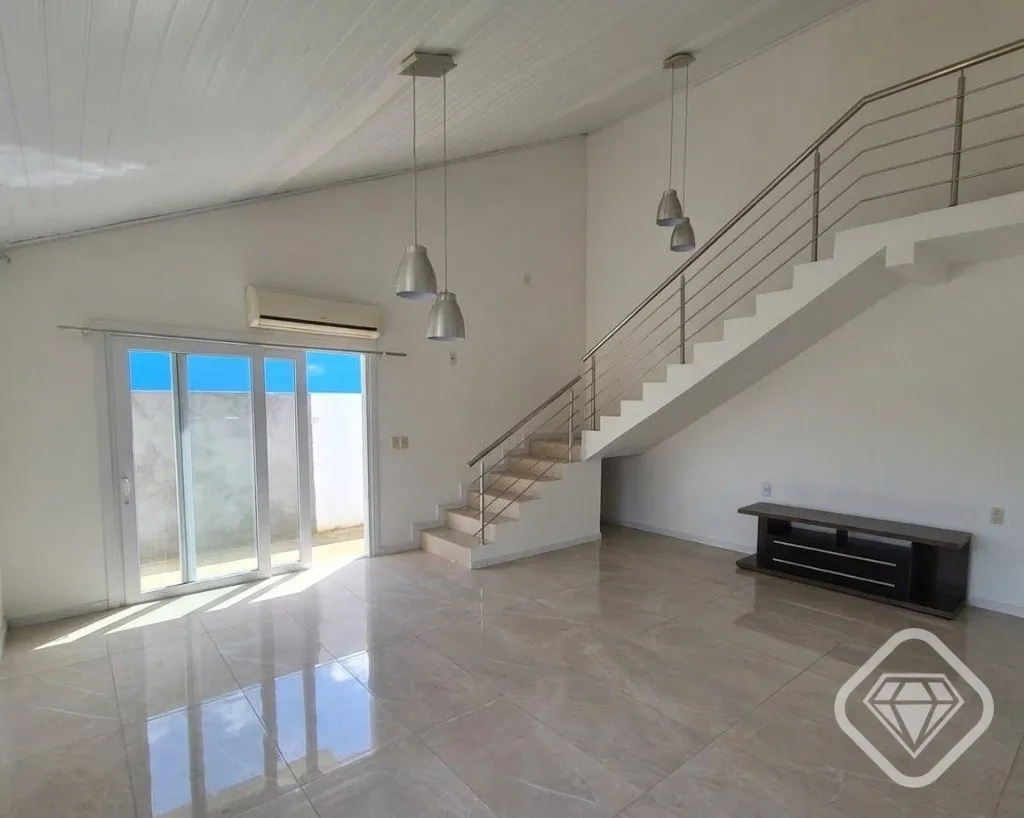 Imagem Uma casa que ganha ainda mais valor pelo espaço que oferece.

Casa de esquina no Jardins do Prado, ...