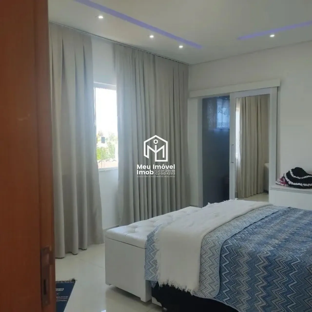 Imagem Casa Resid Veneza 3 suítes 5 vagas 350 m² Vicente Pires
