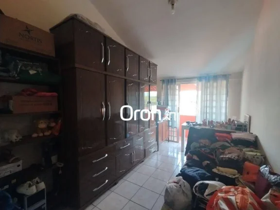 Imagem Sobrado à venda, 180 m² por R$ 640.000,00 - Jardim Vila Boa - Goiânia/GO