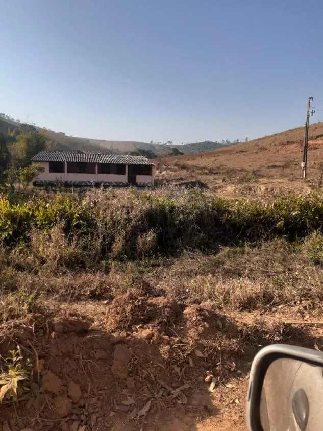 Imagem Vendo Chácara em Crucilândia com 5.000 m² de area