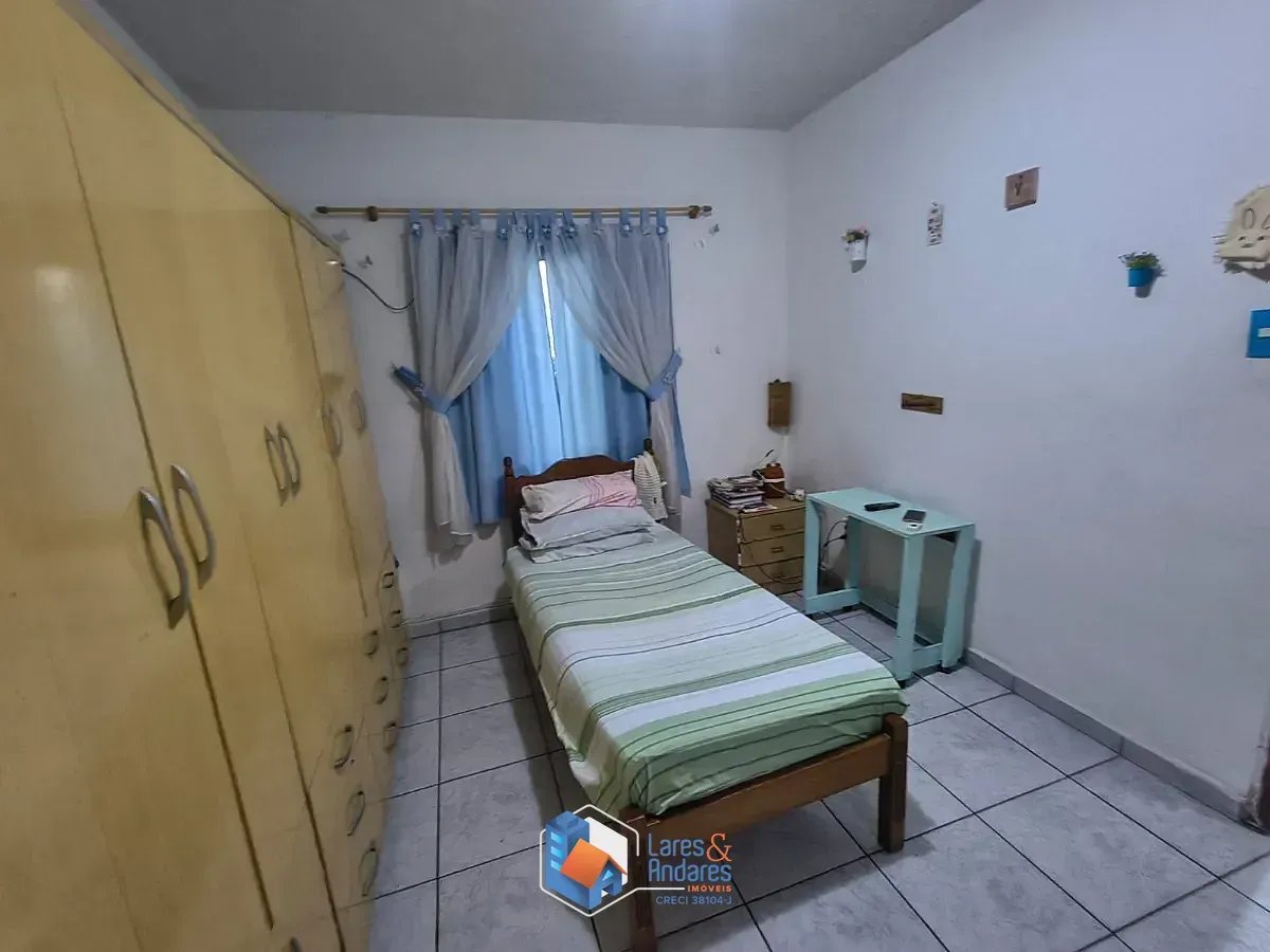 Imagem Sobrado para venda em Moinho Velho com 3 quartos, 190m²