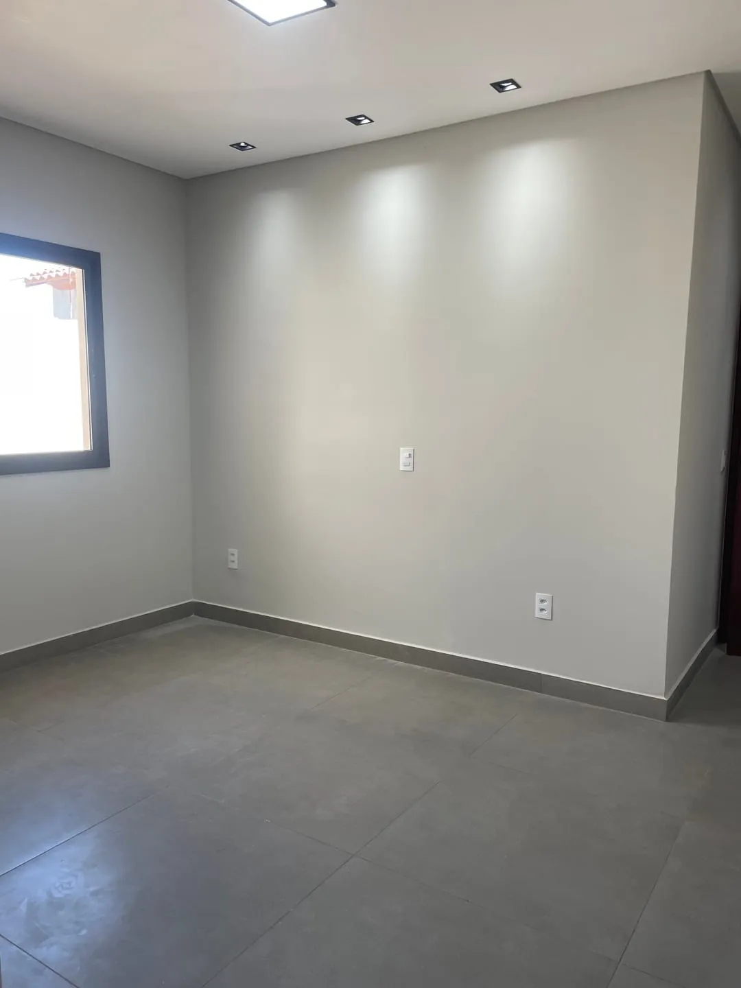 Imagem Casa à venda 3 Quartos, 1 Suite, 2 Vagas, 175M², Loteamento Residencial e Comercial Flamboyant, Pindamonhangaba - SP