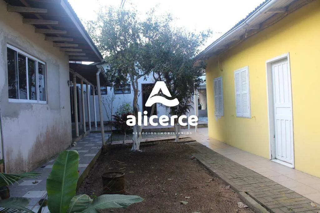 Imagem Terreno com Casa à venda l 2.085,85m² l Tapera da Base - Florianópolis/SC