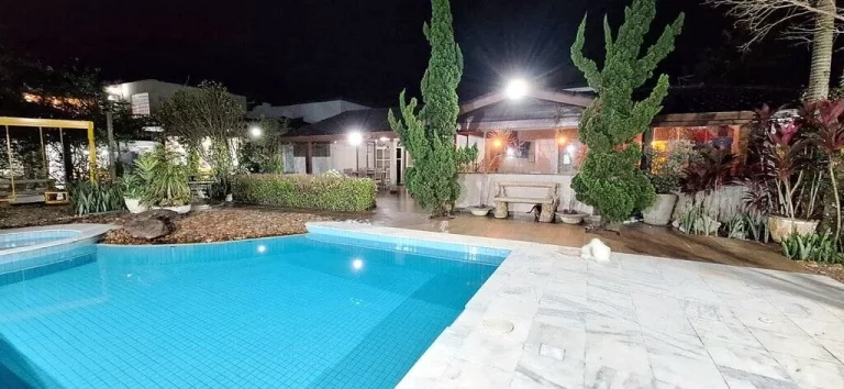 Imagem IMOVEL ESPETACULAR EM CONDOMINIO FECHADO COM TODA SEGURANÇA