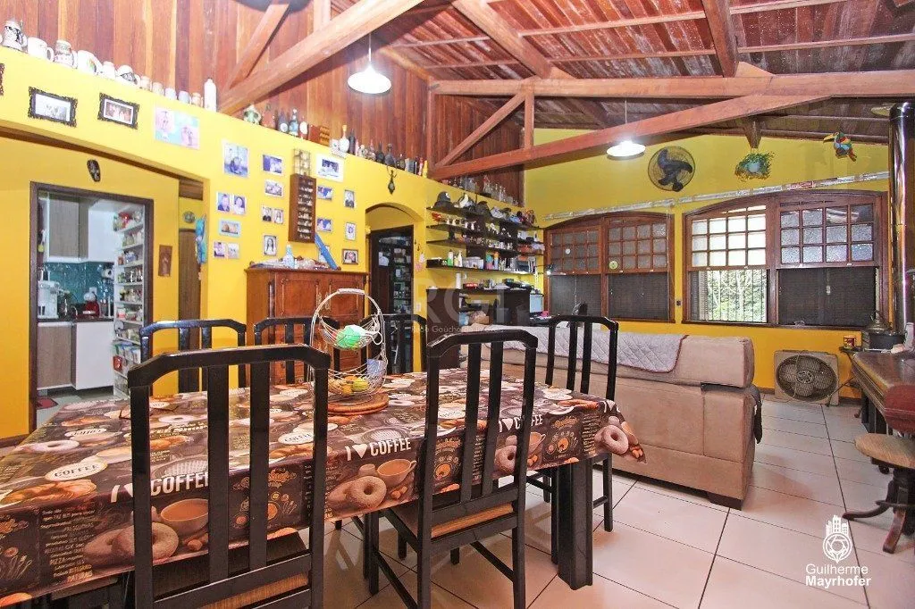 Imagem Casa para Venda - 381m², 3 dormitórios, sendo 1 suites, 4 vagas - Tristeza