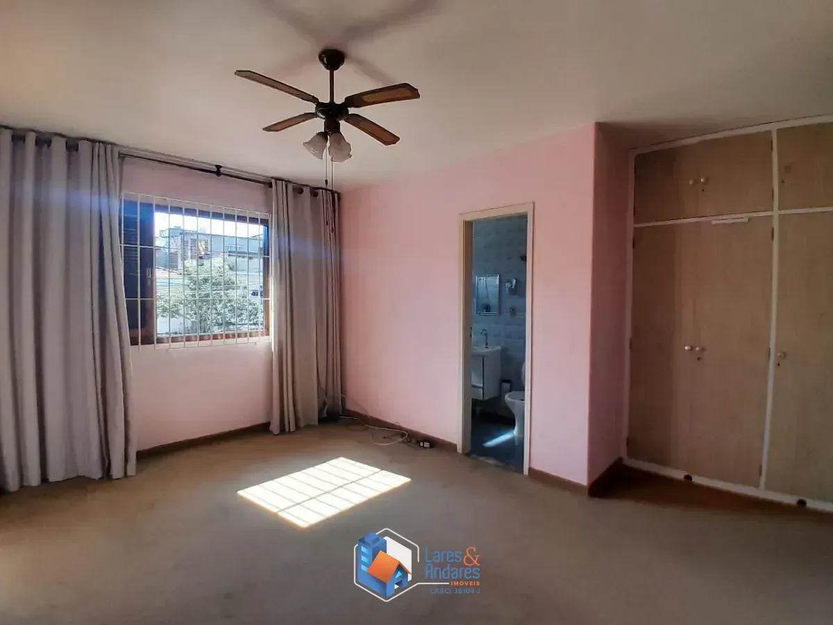 Imagem Sobrado para venda em Planalto Paulista com 3 quartos, sendo 1 suíte, 146m²