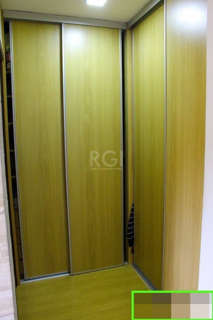 Imagem Sobrado para Venda - 266m², 3 dormitórios, sendo 1 suites, 2 vagas - Ipanema