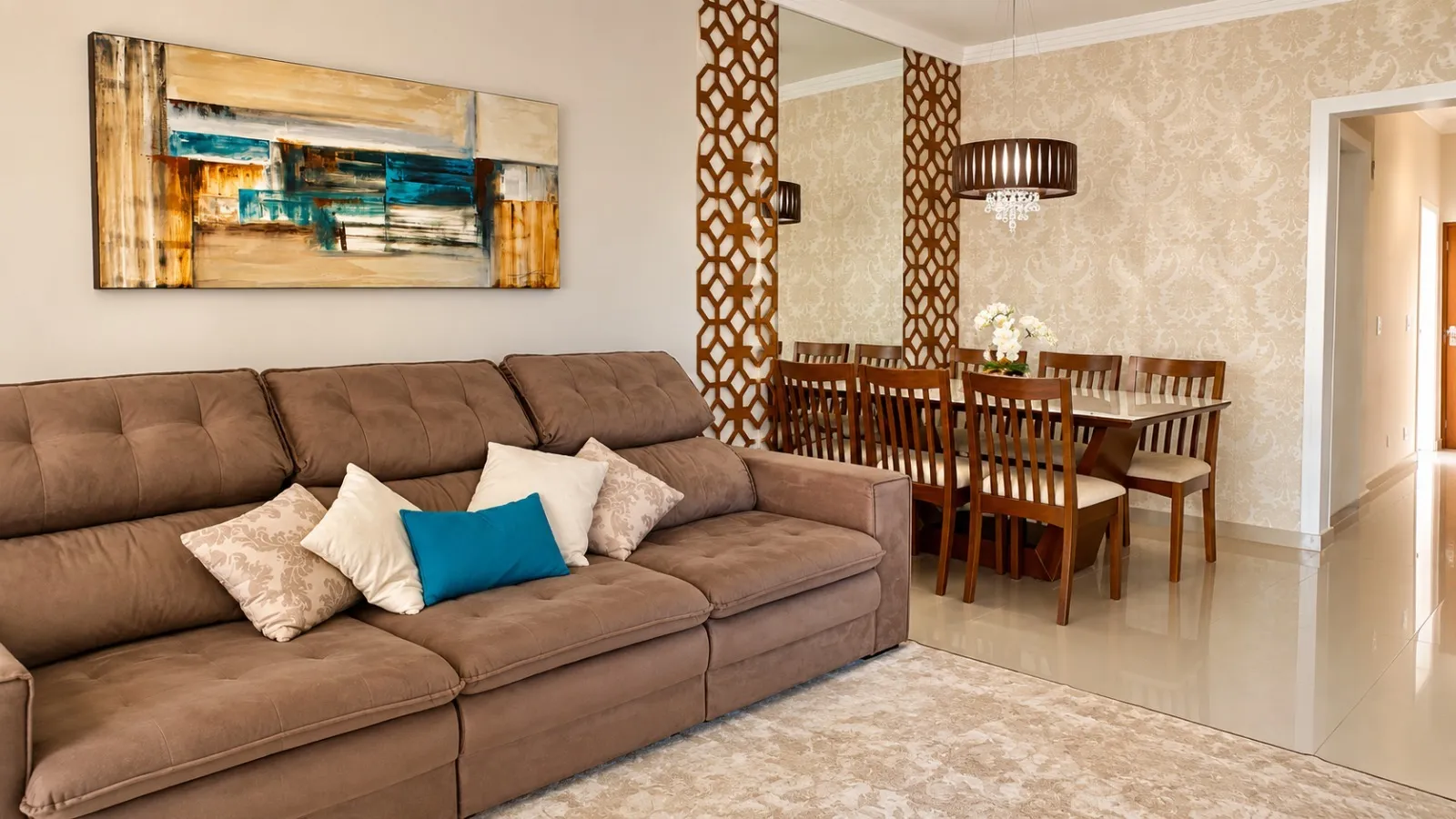 Imagem Casa térrea com energia solar, 3 dormitórios e ar-condicionado em todos os ambientes no Horto Florestal II