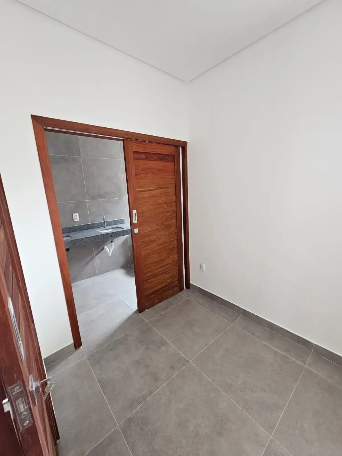 Imagem Casa de Condomínio com 3 Quartos à Venda, 144 metros em Cajupiranga - Parnamirim