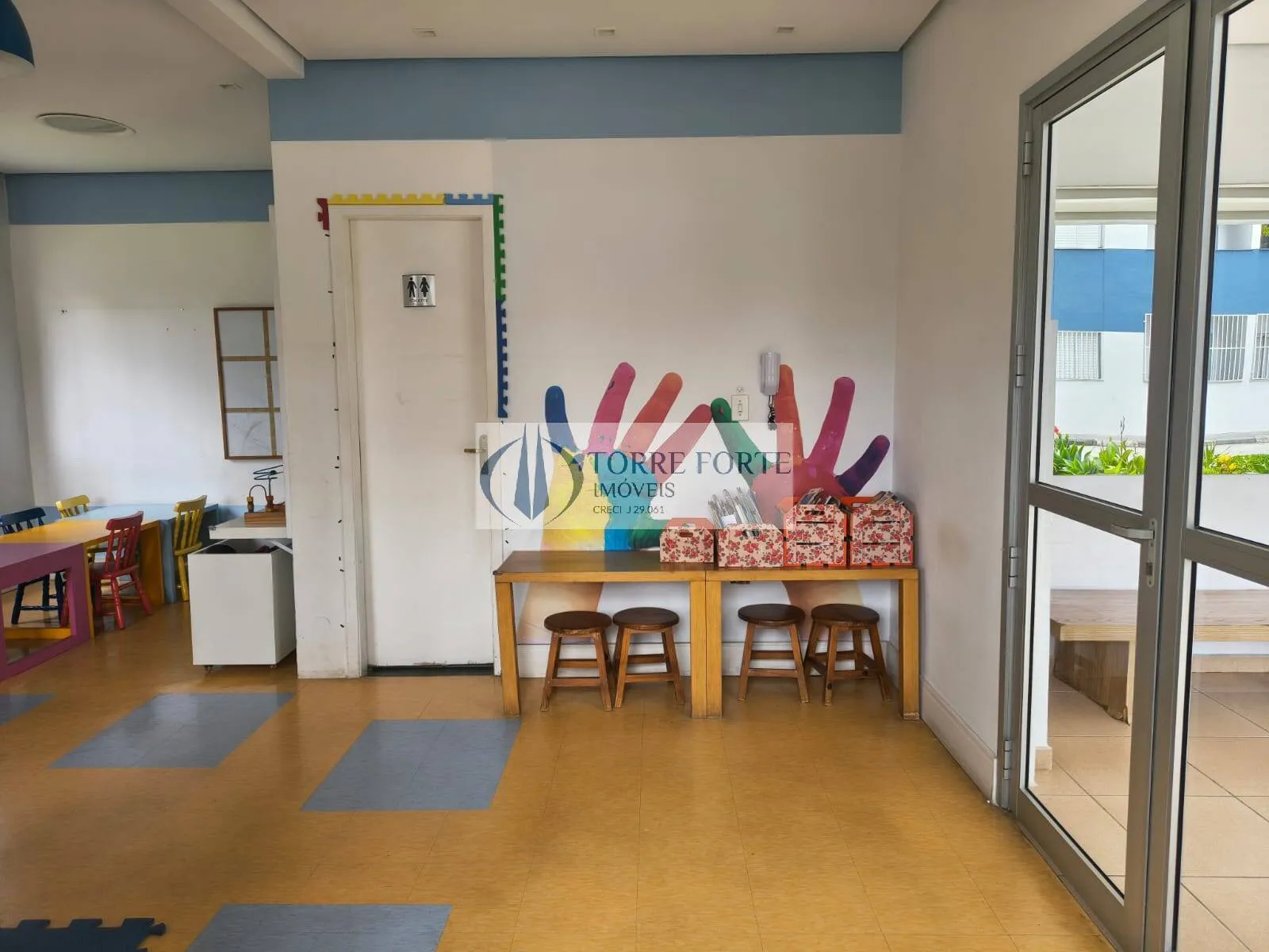 Imagem Ótimo apartamento com 67 m², 3 dormitórios, 1 banheiro, 1 vaga de garagem.