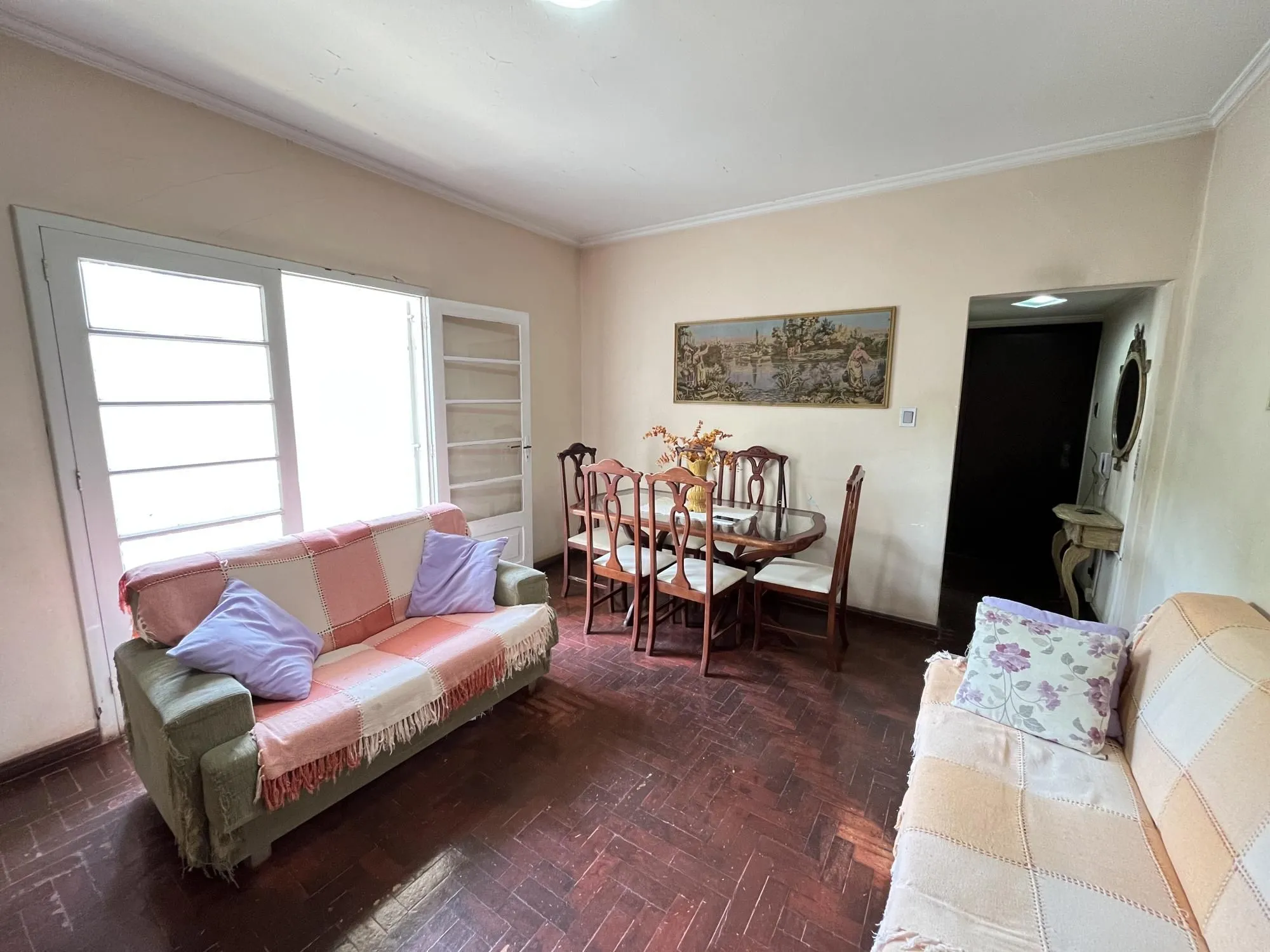 Imagem Apartamento de 3 quartos com dependência de empregada bairro Moinhos de Vento