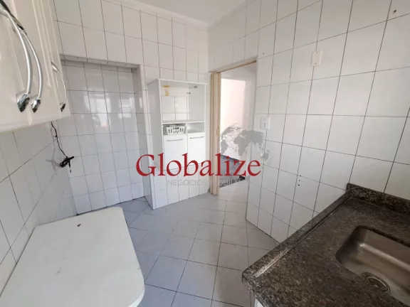 Imagem Apartamento a venda com 76m², 2 quartos, 1 banheiro por R$370.000,00 no Embaré em Santos