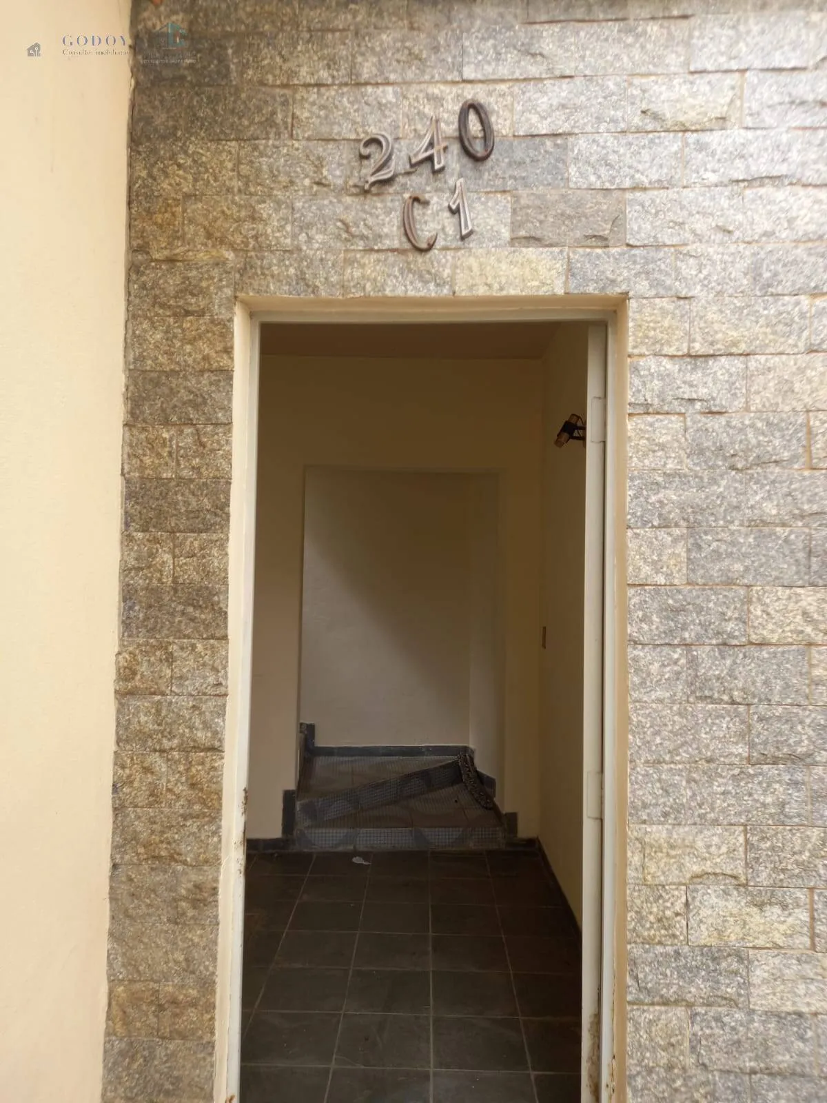 Imagem Excelente Investimento com 3 Casas no Mesmo Terreno