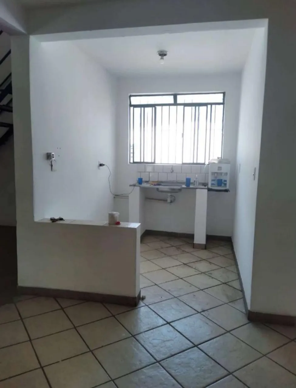 Imagem Salão Comercial para Locação em Sorocaba-SP, Bairro Recreio Marajoara: 1 Sala, 2 Banheiros, 400m² de Área