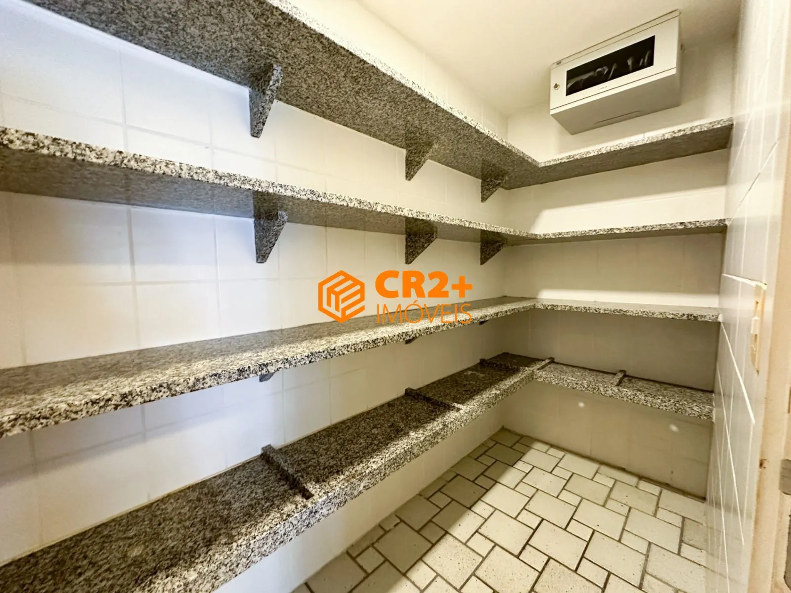 Imagem Apartamento -Av Boa Viagem - 303m- 5 Quartos- 4 Suites - 5 vagas