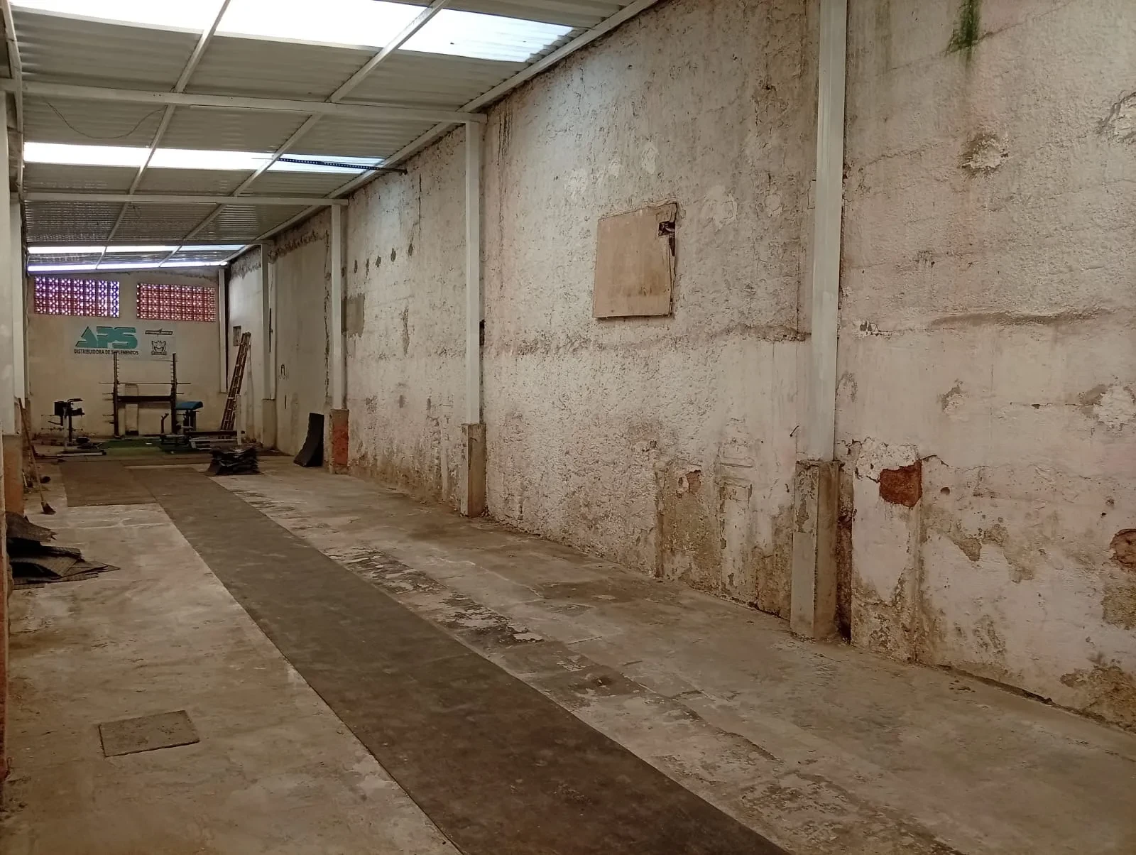 Imagem Galpão para Alugar, 250 m² em Vila Mathias - Santos