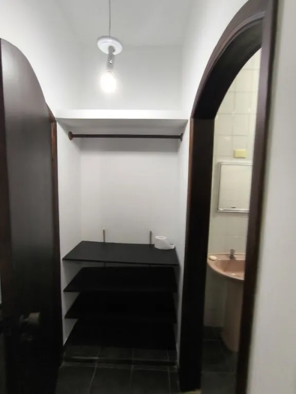 Imagem CASA COM 232,00 m² - FLÓRIDA - PRAIA GRANDE SP