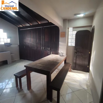 Imagem Casa Averbada à venda em Joinville, bairro Iririú