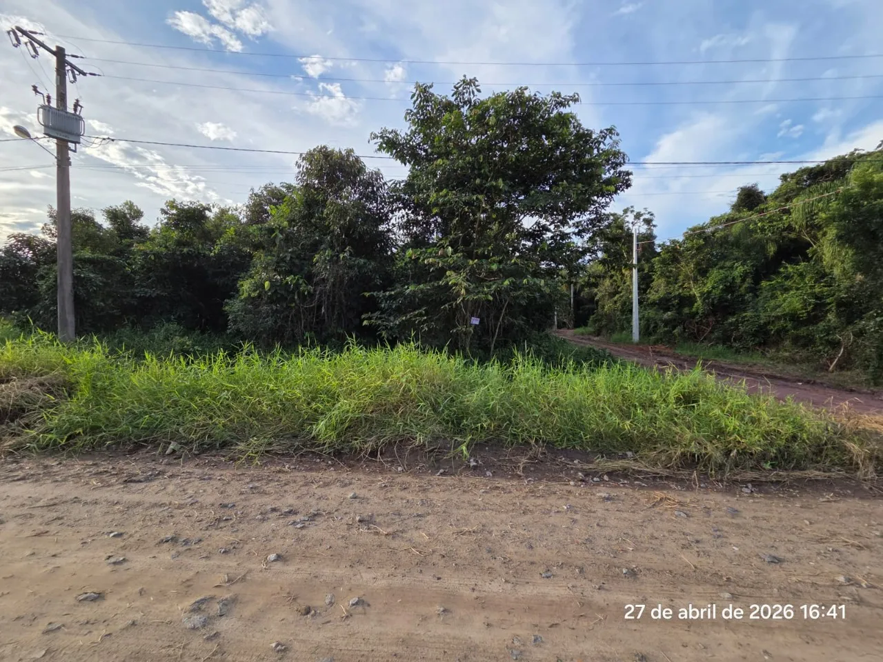 Imagem Terreno localizado na Rua 590 Hercílio Luz, 4 no bairro Cambijú em Itapoá Santa Catarina.
Área t...