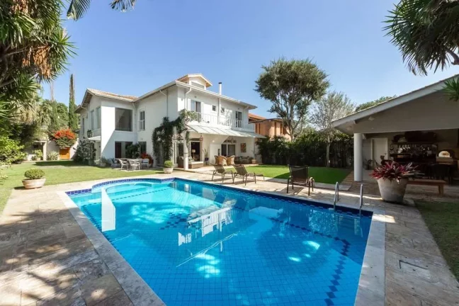 Imagem Casa de Vila 3 suítes 515m² Jardim Hípico São Paulo Rua Júlio Verne